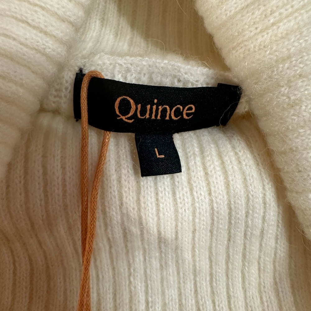 Women’s Quince Baby Alpaca Wool
CREAM Colored Soft Sweater. Size L. NWT - Picture 3 of 5